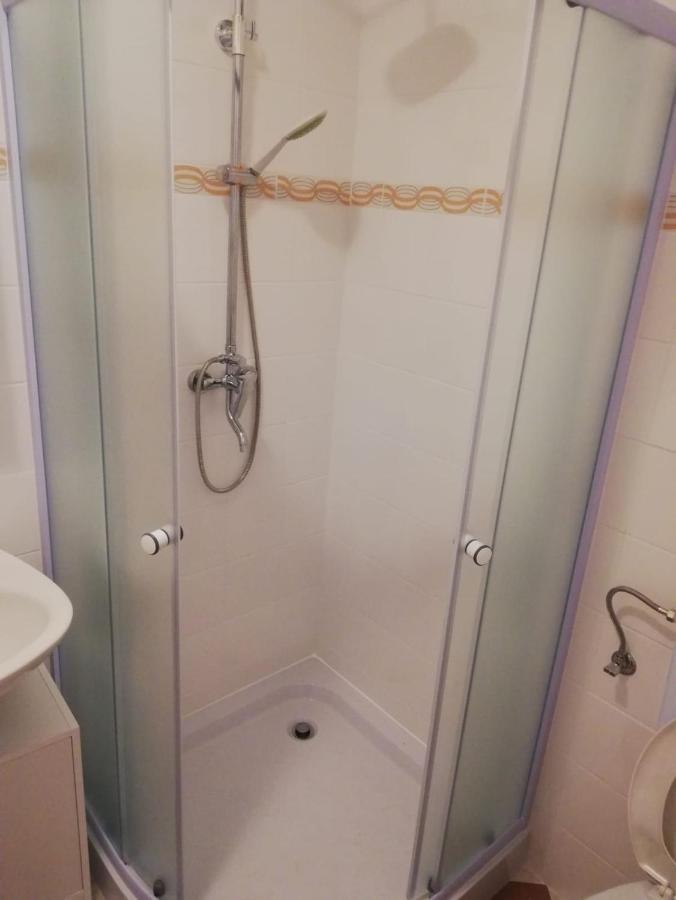 Casa Istriana Nona Pina Villa Kaštelir Exteriör bild